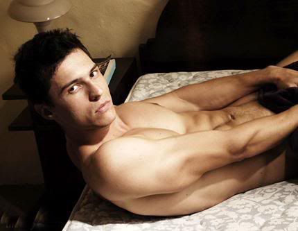 4.Chỉ một mình Nam (Khi tự sướng ở Nam giới)