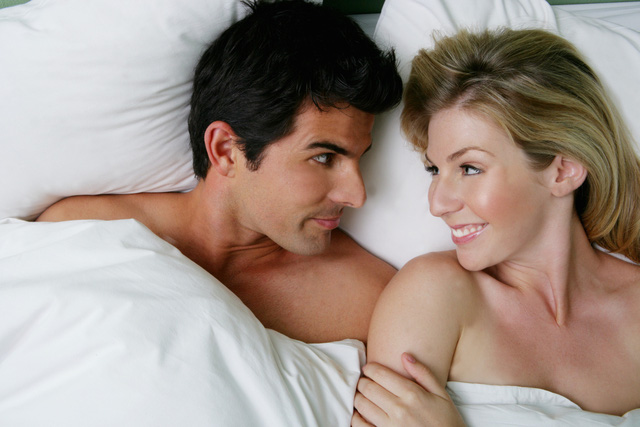 Quan hệ tình dục qua 