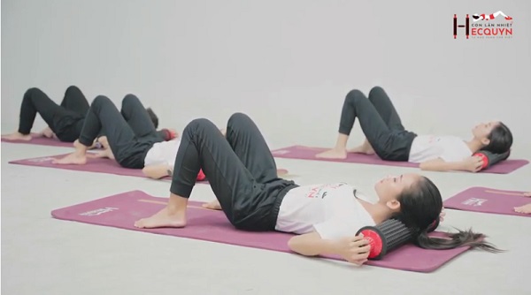 Video bài tập với Con lăn nhiệt Hecquyn chữa đau đầu hiệu quả tại nhà